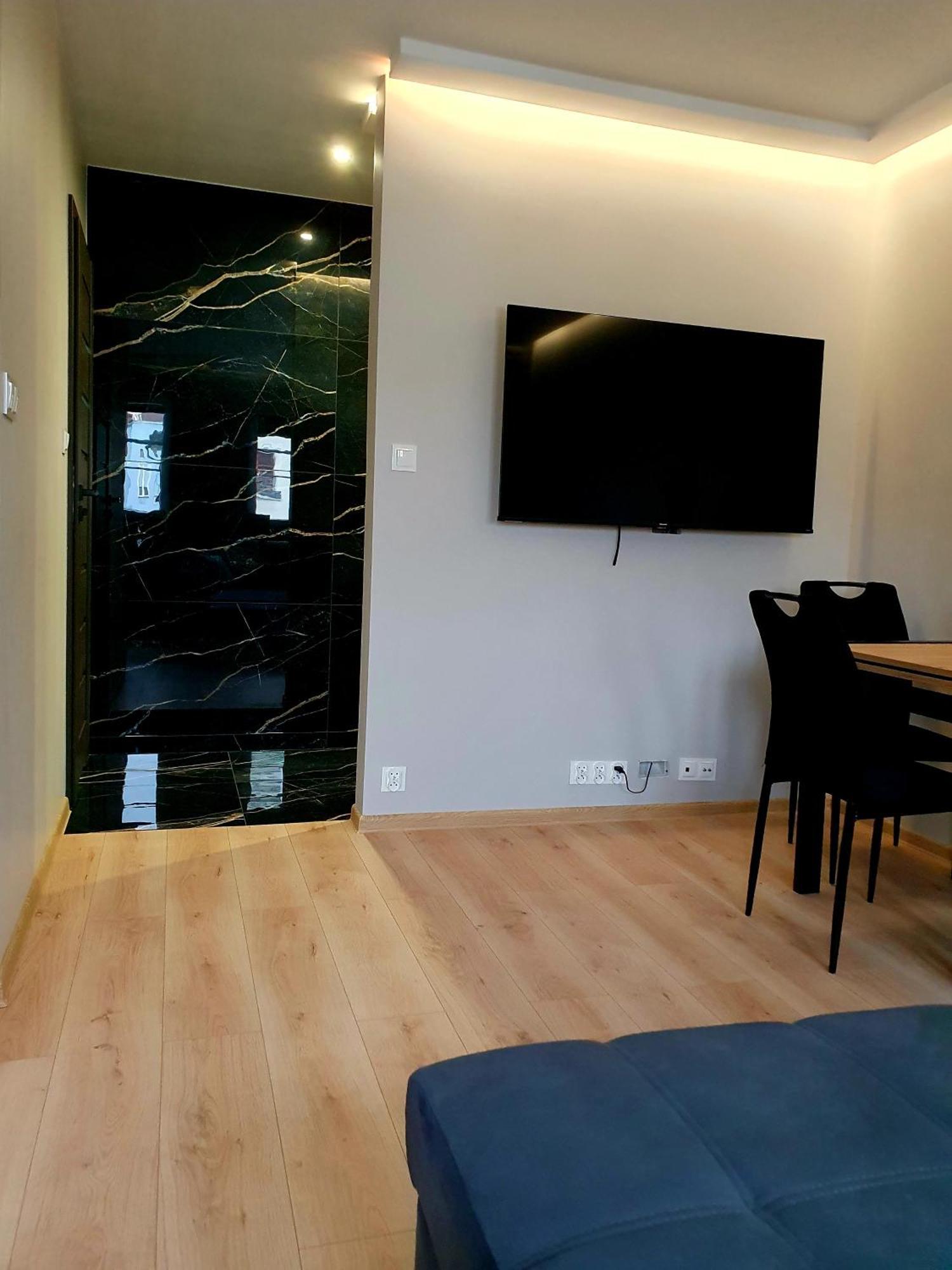 Rynek 23 Lux, Apartament Z Widokiem Na Ratusz Starego Miasta Gliwice Kültér fotó