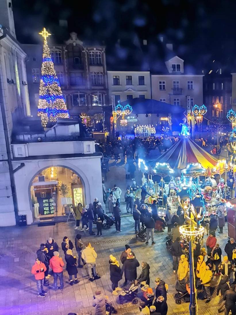 Rynek 23 Lux, Apartament Z Widokiem Na Ratusz Starego Miasta Gliwice Kültér fotó